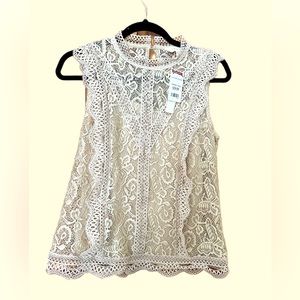 Women’s lace blouse size S brand new never worn with tags